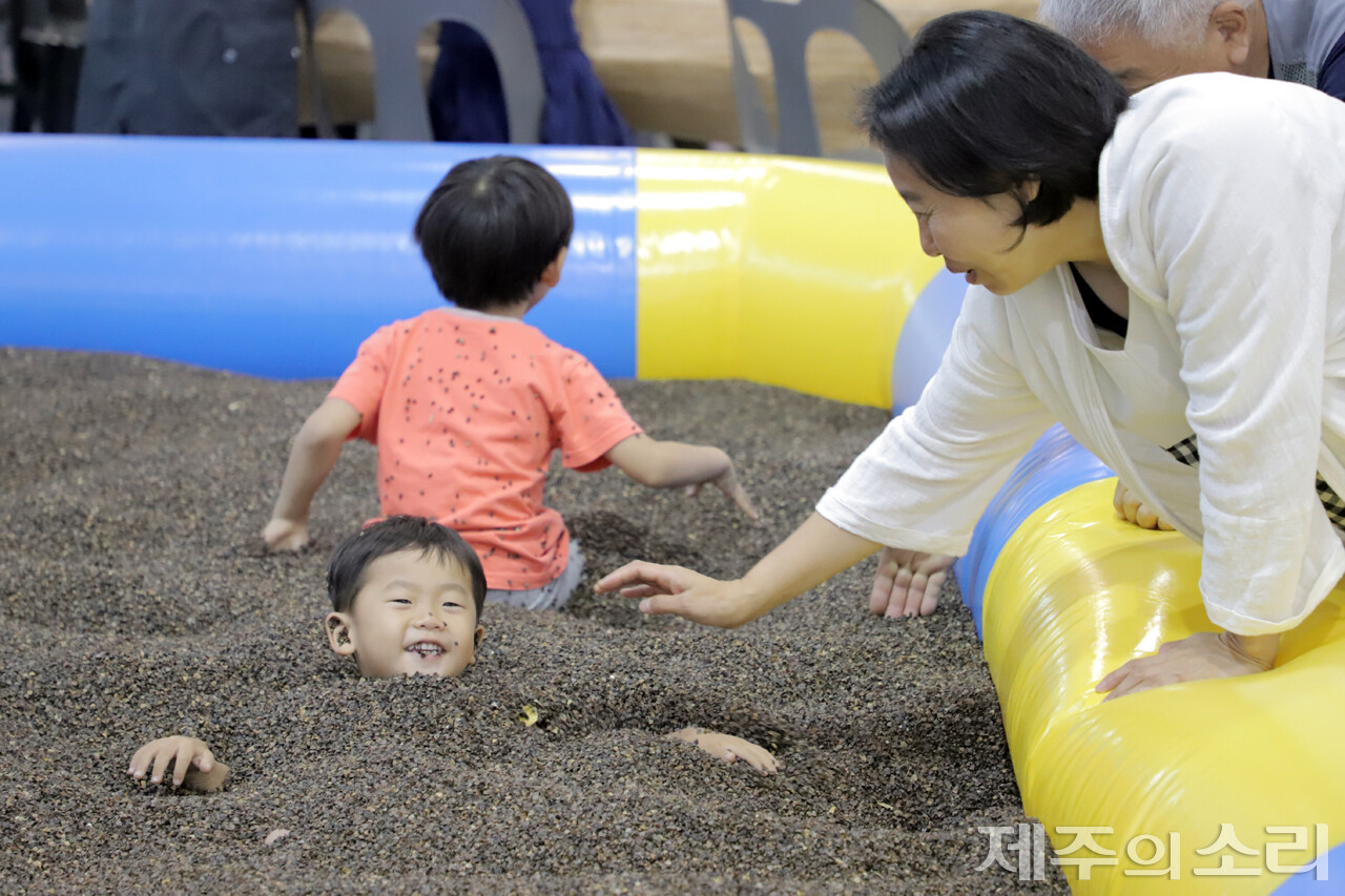 꺄르르 아이들 웃음소리 가득, 제주 농촌융복합산업의 밝은 미래