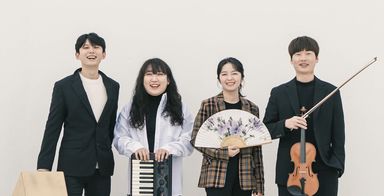 장르 넘나드는 제주 신생 뮤지션팀 밴드이강의 첫 앨범 쇼케이스!