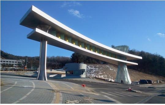 장안대, 13일 자아실현관·정문 준공식 개최