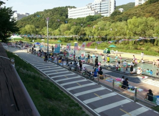성남시 탄천물놀이장 매점 수익금 불우이웃 도와