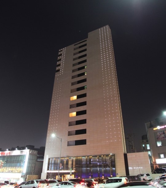 호텔 더 디자이너스, ‘뉴욕과 런던 사이의 홍대’