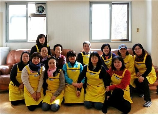 우리관리 봉사동호회, 봄맞이 노인정 대청소 봉사활동