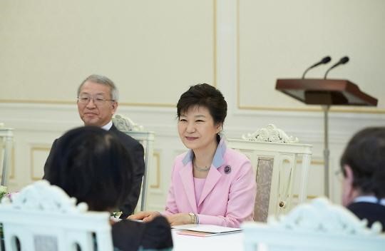 박 대통령 국제사법계, 북한 주민 인권에 관심을