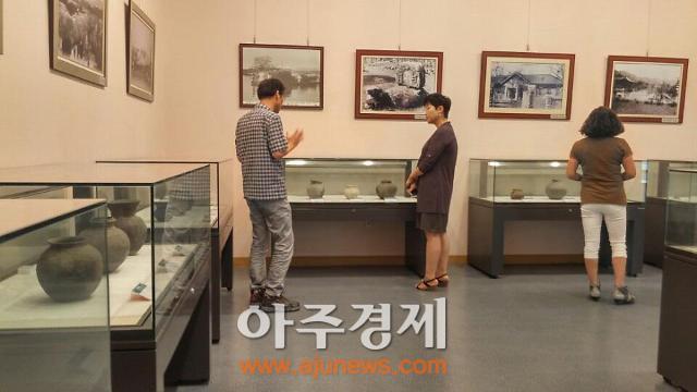 남원향토박물관 토기 전시회 개최