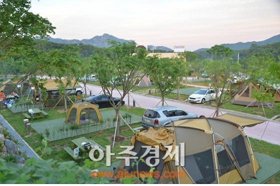 순창 섬진강 향가 오토캠핑장, 휴가철 인기 짱