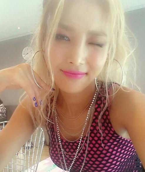 언프리티랩스타 시즌2 유빈, 섹시+큐트 셀가 뽀샤시하군, 그래도 까망까망