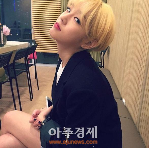 [AJU TV] 숏컷 금발 미녀 박보람, ‘남다른 매력’으로 남심 저격 올킬! ‘이렇게 이뻐도 되나?’
