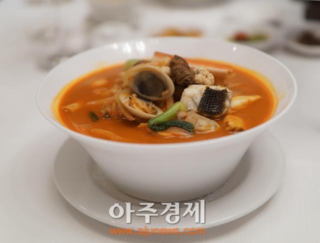 리츠칼튼 서울 취홍, 1995 짬뽕 선봬