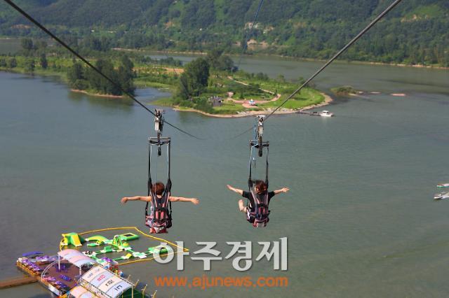 시원한 바람…한풀 꺾인 무더위엔 레포츠가 딱