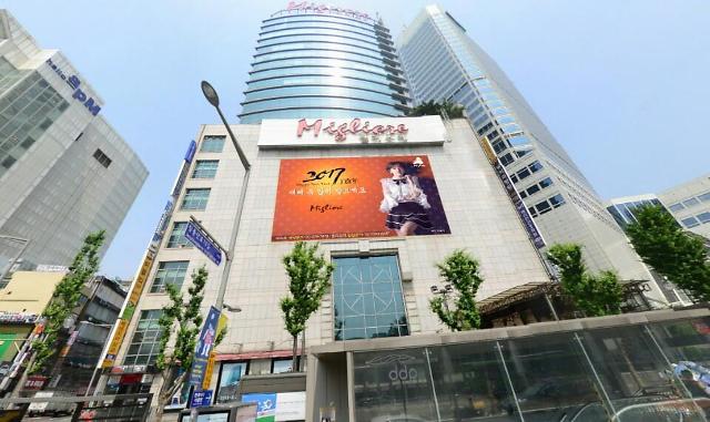 민송아, 밀리오레 2017년 메인모델 발탁…‘동대문 여신’의 탄생