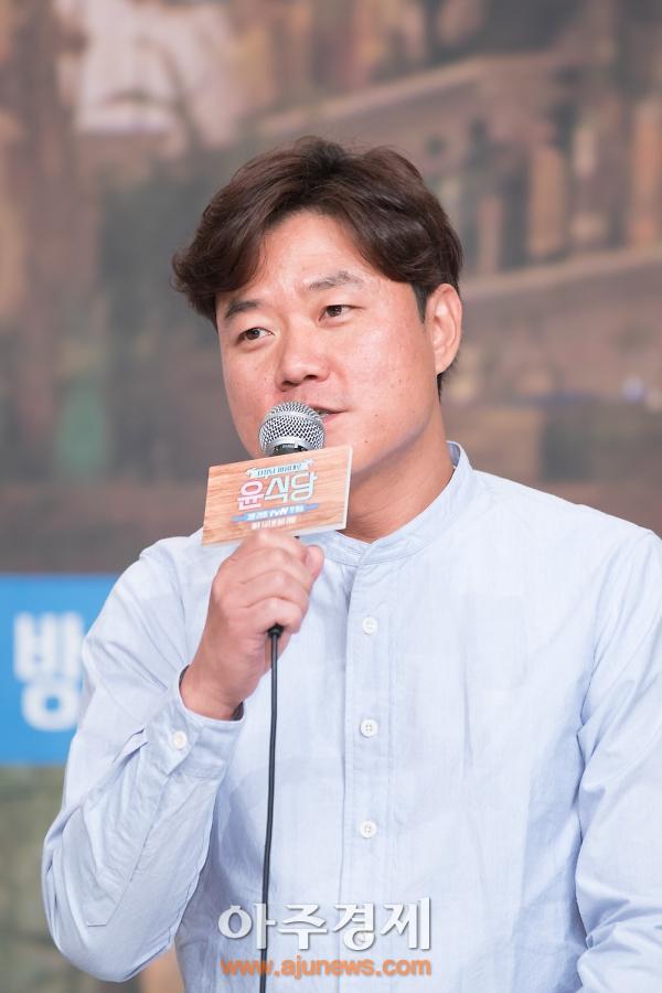 나영석 PD 이서진, 일은 열심히 하는데 철이 없어…윤식당에서는 MSG 역할