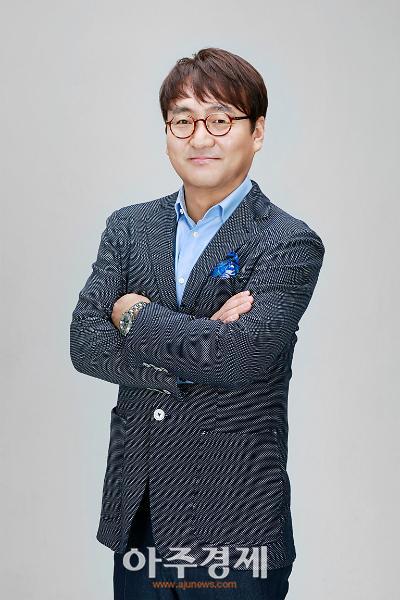 [CEO UP] 김진구 리더스코스메틱 대표, 유커가 찾던 마스크팩 미국이 쓴다