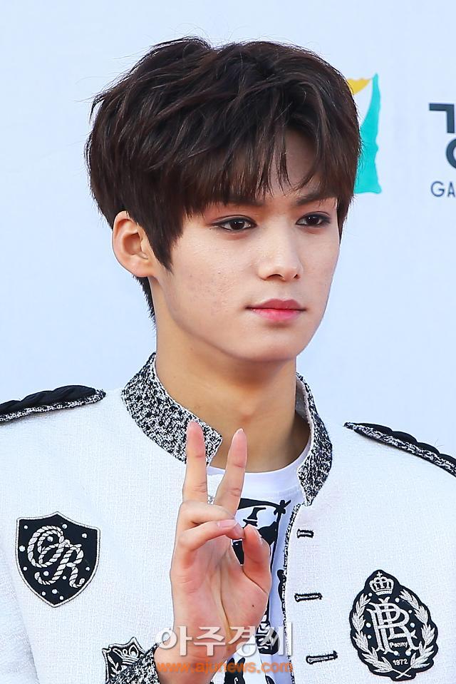 [포토] 포즈 취하는 TRCNG 시우 (평창 드림콘서트)