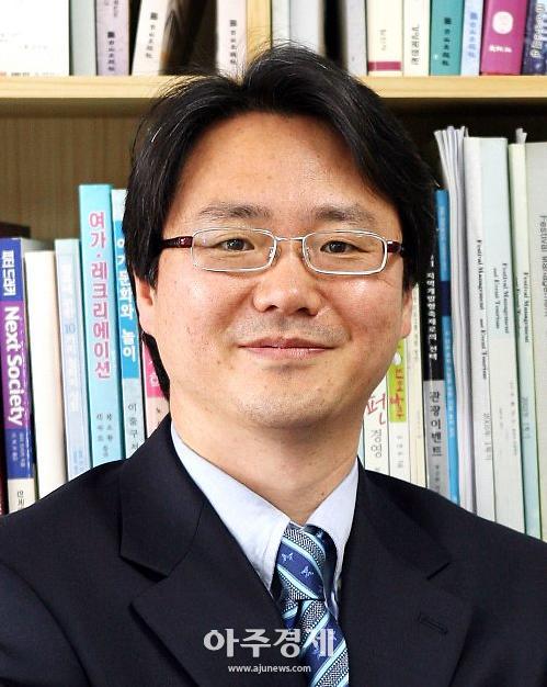 [외래관광객 3000만 시대 열자] ①이훈 한양대 관광학부 교수 관광산업, 국가기간산업 천명ㆍ위기대응 매뉴얼 구성 
