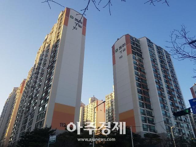 [르포] 노원·도봉·강북 매물·거래 묶여…추가 가격 하락 예상 