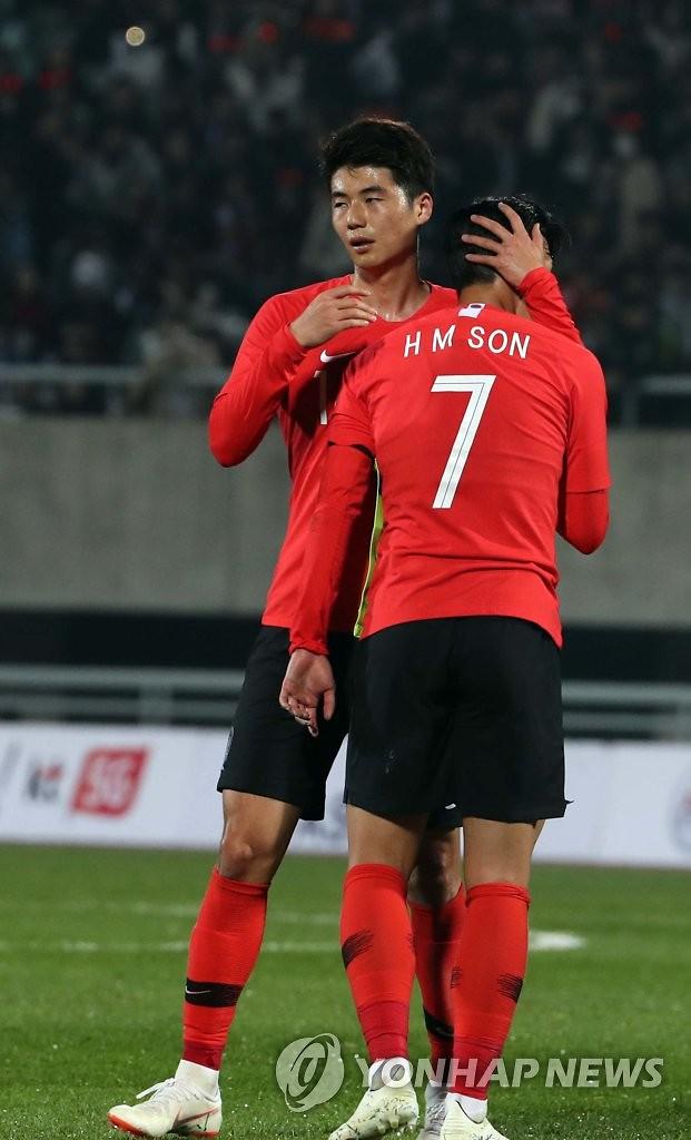 손흥민, 아시안컵도 ‘7번’ 달고 뛴다…기성용 등 등번호 공개 