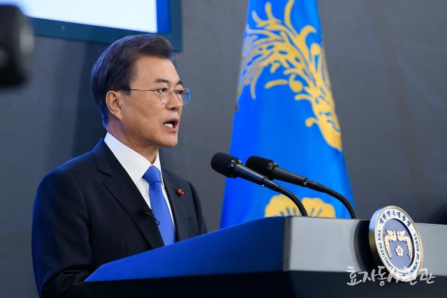 [신년 기자회견] 文대통령 고용지표 부진 가장 아쉽다 