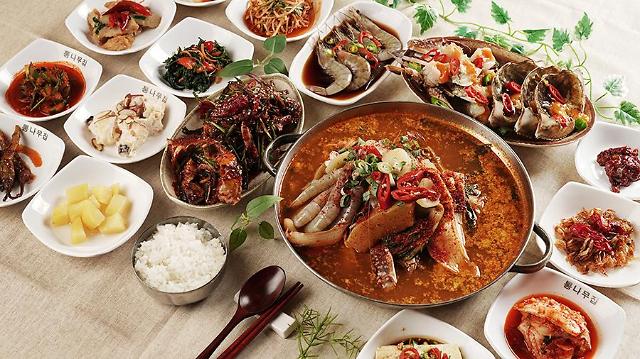 [백년 맛집] ⑥딴뚝통나무집식당…퓨전 게국지, 해장용vs 술부르는 마성 