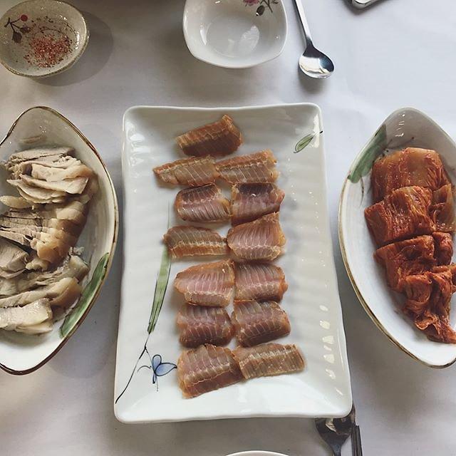 [백년 맛집] ⑬금메달식당…전통 숙성 고집, 짙은 풍미 살린 ‘홍어’ 
