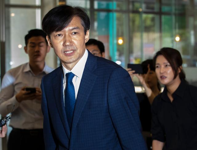 인사청문회 무산된 조국, 오늘 오후 직접 국회 찾는다(종합)