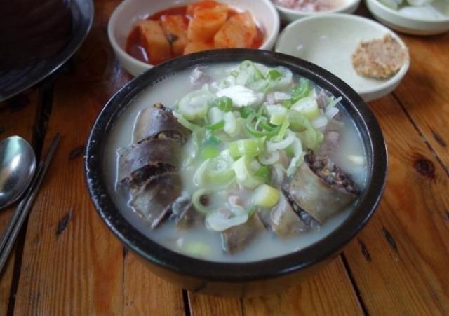 우시장가마솥국밥 위치는?