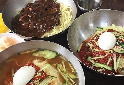 생방송 오늘저녁 국도밀면 위치는?