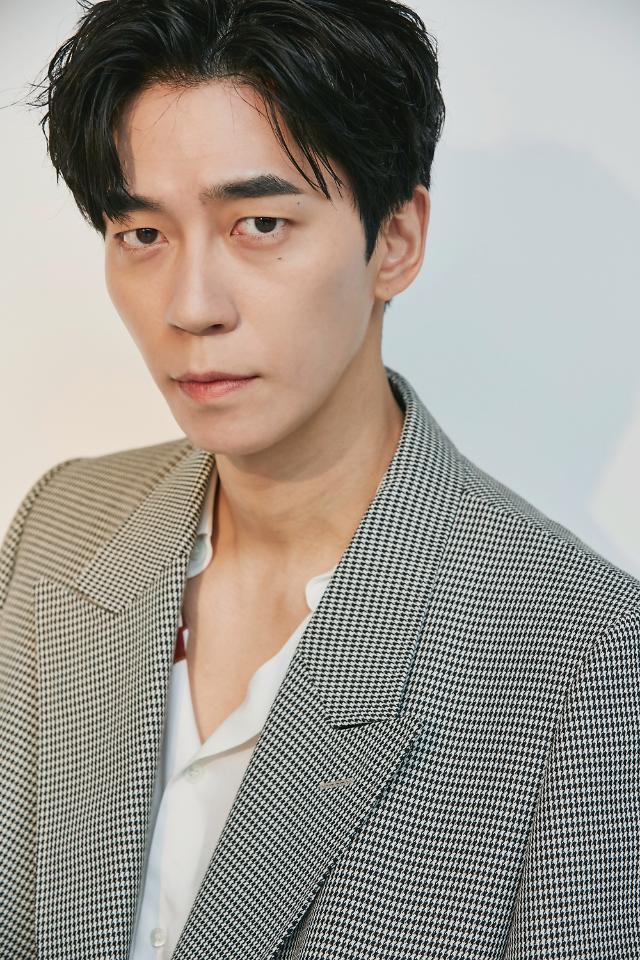 손준호에 이어 신성록·전동석·강태을까지…'드라큘라' 배우들 줄줄이 코로나19 확진