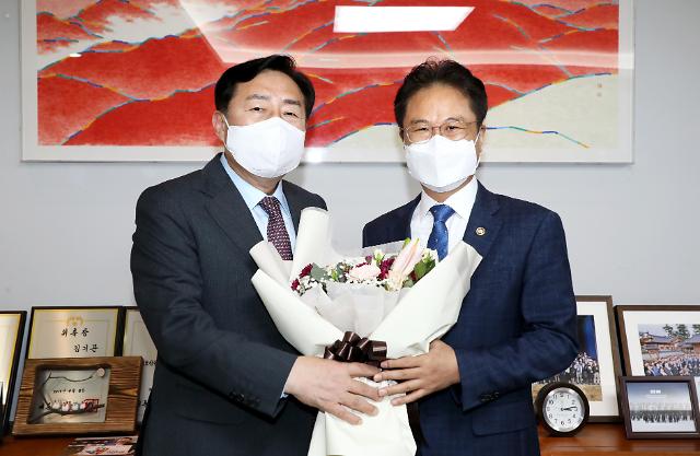 김정우 조달청장 취임 1년 중소기업계 찾아 “체감형 조달정책 구현”