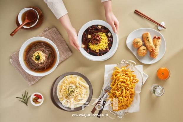 삼진어묵당, MZ세대 저격한 신제품 출시...떡볶이와 꿀조합