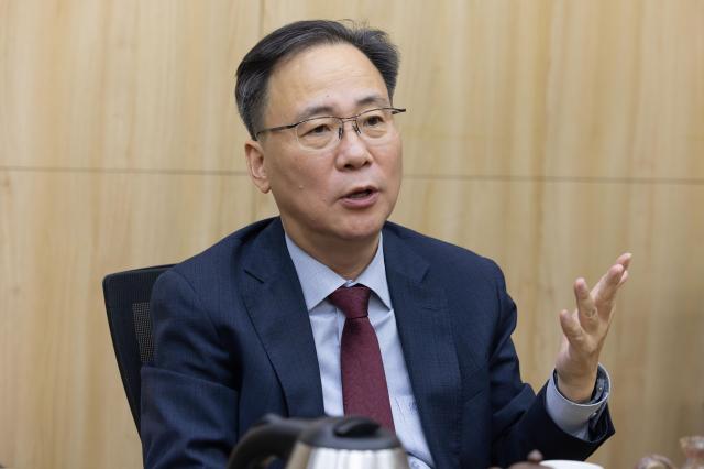 [우리말 쉽고 바르게]⑨ 김영수 관장 한글·한국문화 세계인과 공유…문화 다양성 알리는 데 기여할 것