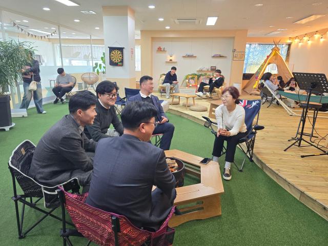 국립목포대, 캠핑 콘셉트 북카페 MNU 캠핑마루 인기 만점