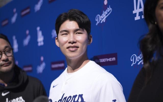 워싱턴 단장 출신 짐 보든 김혜성, 올 시즌 ML 신인왕 후보 23위…사사키는 3위