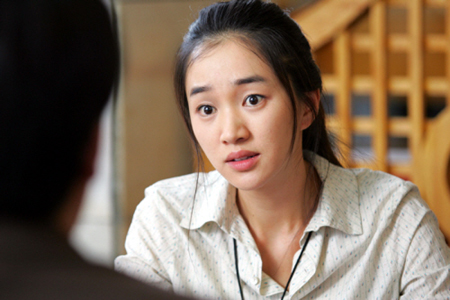 수애, ‘아이리스 2’ 여주인공으로 낙점...차승원-정우성과 호흡