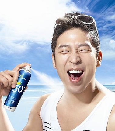 MC몽은 이제 화장품 광고계의 엣지남?