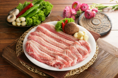 무더운 여름 잃기 쉬운 입맛 생솔잎삼겹살로 잡으세요!