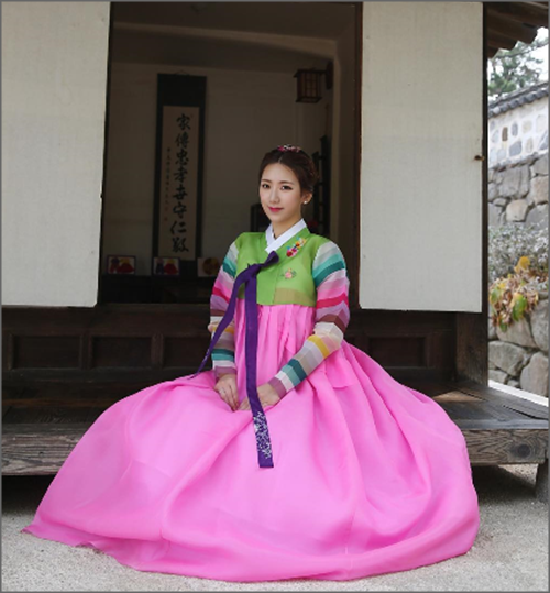 예정화, 단아함 물씬 풍기는 한복 자태 양반집 규수가 따로없네~