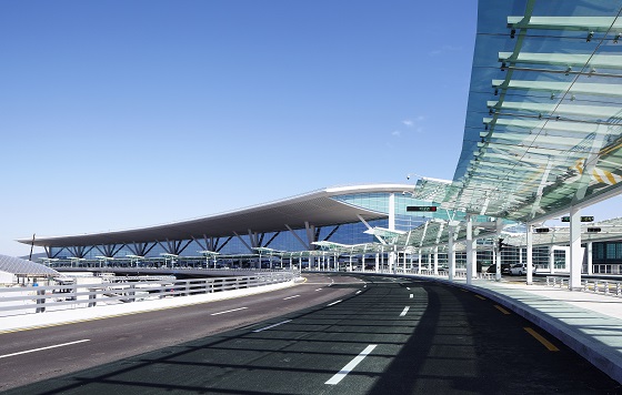 한글라스, 인천국제공항 제2여객터미널에 더블로이유리 공급