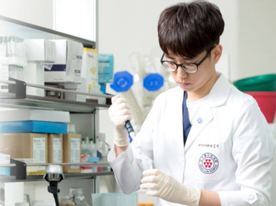 코오롱생명과학, 인보사 생산 충주공장서 첫 CMO 사업