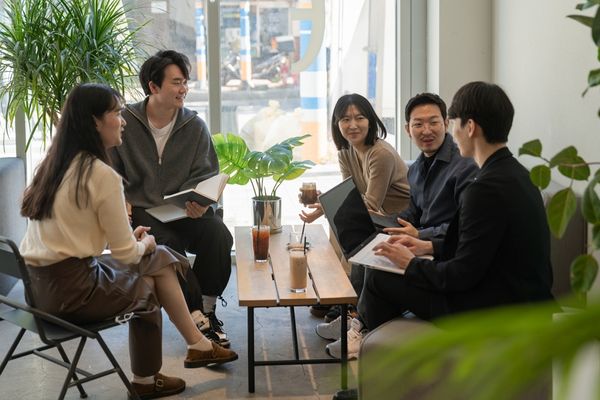 매출 470억 앳홈, 500평 넘는 사무실로 이전