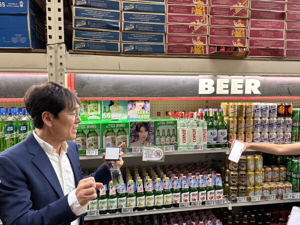 [하이트진로 in 마닐라③] 필리핀 대형마트서 마주한 참이슬…현지 유통망 엿보기