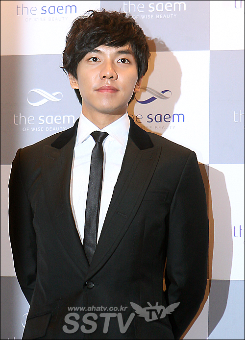 [SS포토] 이승기, 화장품 더 샘 모델 발탁