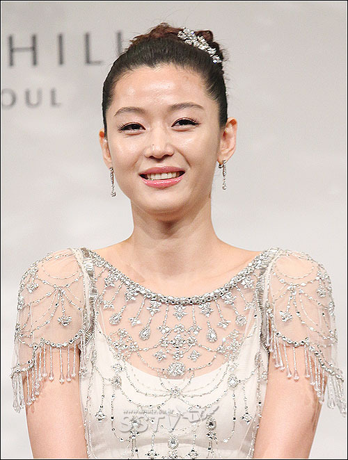 [SS포토] 전지현 결혼, 4월의 신부 다운 화사한 미소