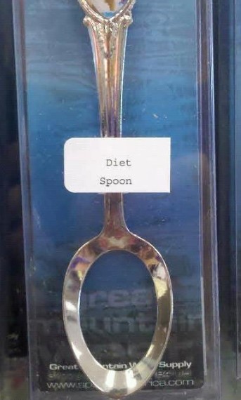 다이어트 숟가락, 장난해?...살 빼려다가 성질 버릴 듯
