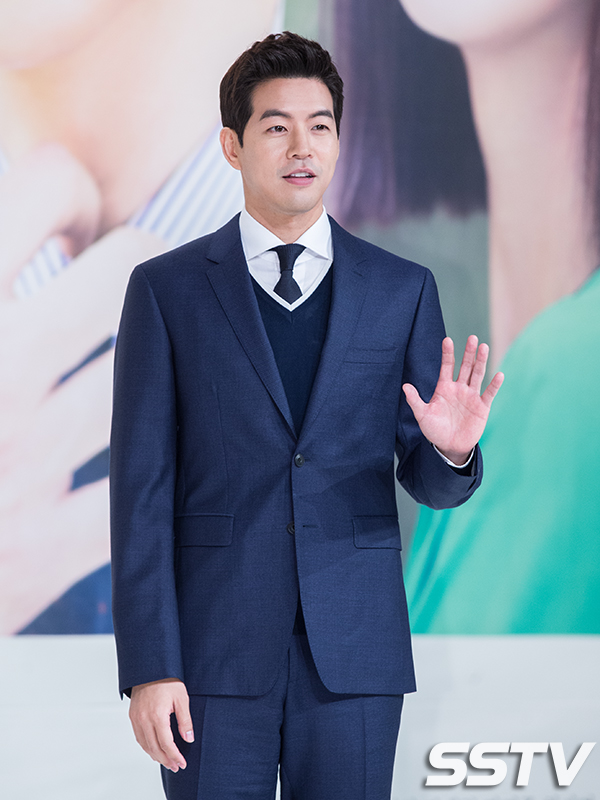 공항가는 길 이상윤 자연스러움 속에 멋스러운 인물 (제작발표회)
