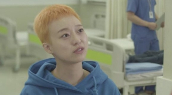 까까머리의 연애 남친 배신X시한부 인생, 뇌종양 여성의 고군분투 러브스토리