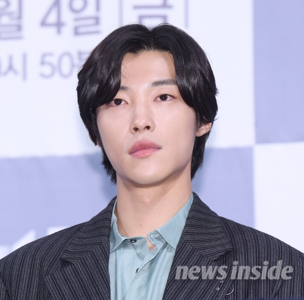 [나의 나라] 우도환, 5대 5 헤어스타일도 완벽 소화 (인싸포토)