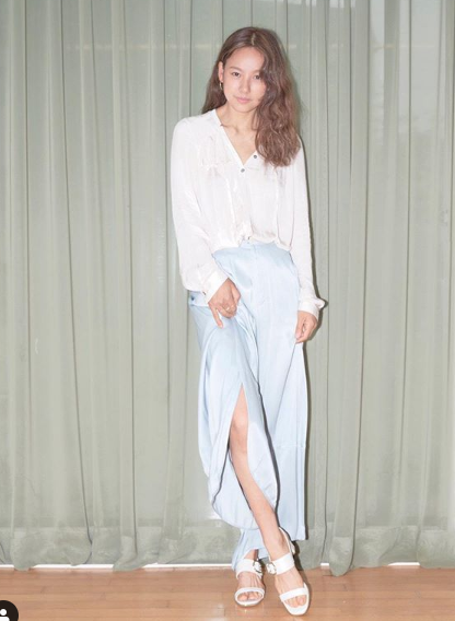 이효리, 사진만 올려도 홈페이지 마비?..청각 장애인이 만든 아지오 제품 홍보