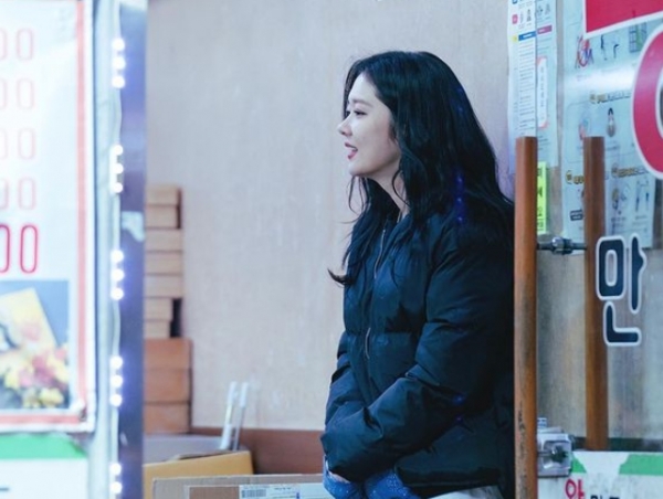 대박부동산 장나라, 촬영장서 사먹은 왕만두에 행복 정말 맛있어