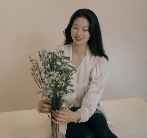 전진 아내 류이서, 의류 화보까지…연예인 다 됐네