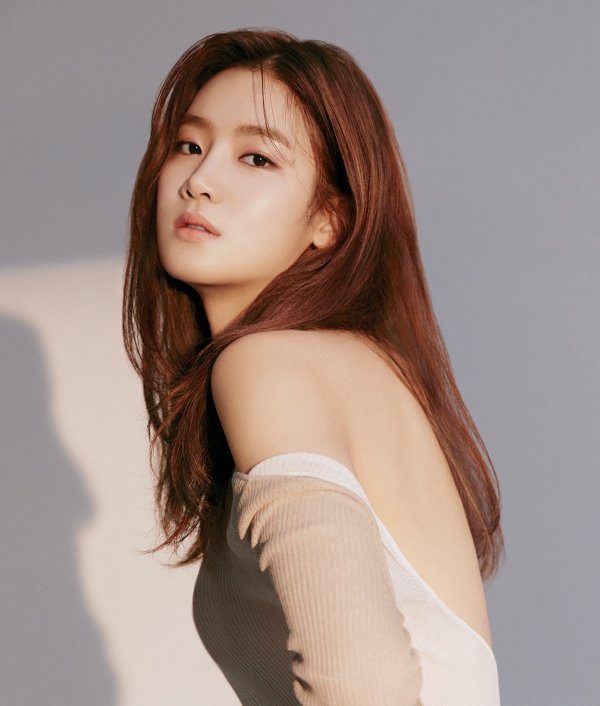 배우 박주현, 철인 3종 경기 도전...무쇠소녀단 방글이PD 만난다!